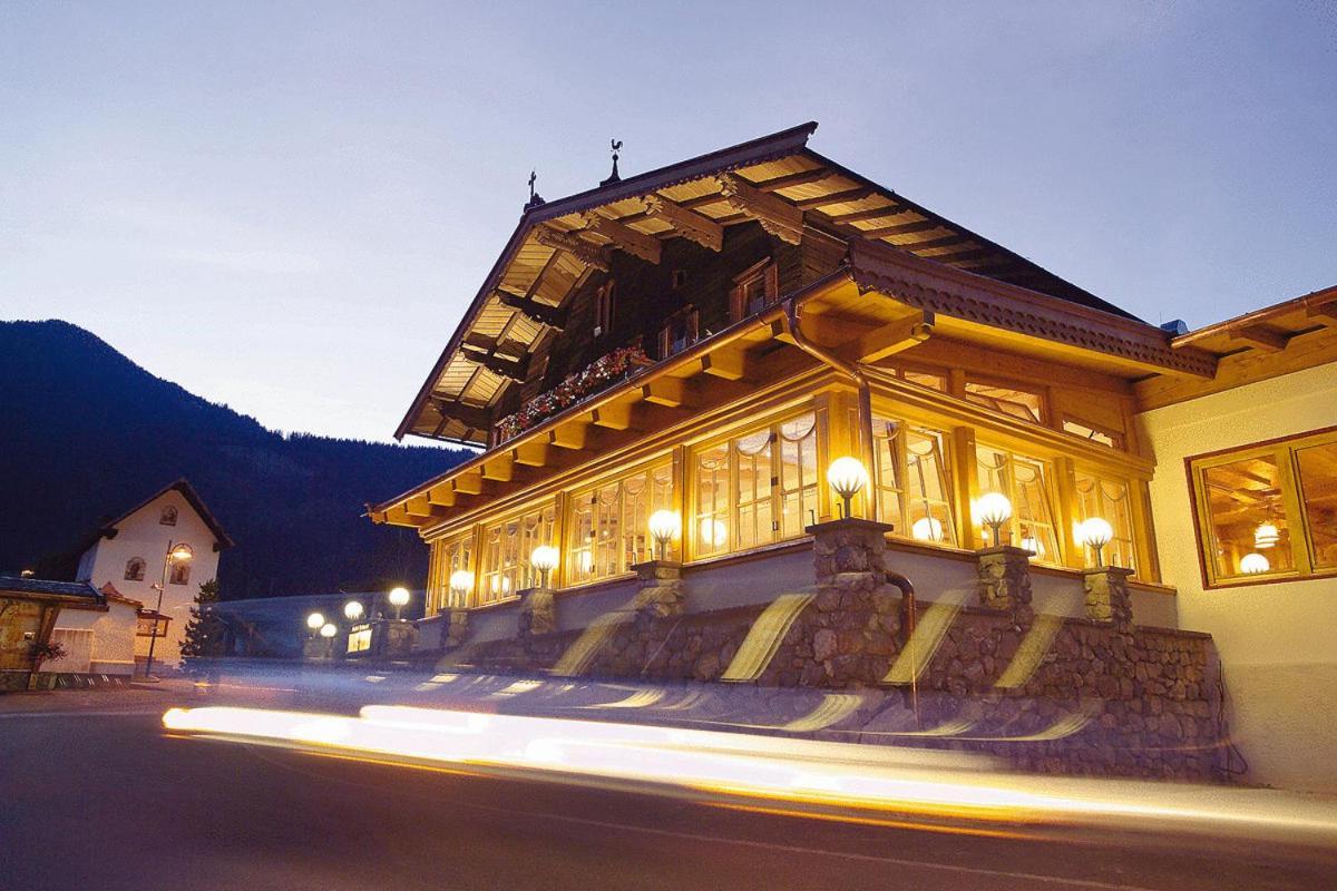 Hotel Hubertus Mit Erlebnislandgasthof Reitherwirt Kitzbuhel Ngoại thất bức ảnh
