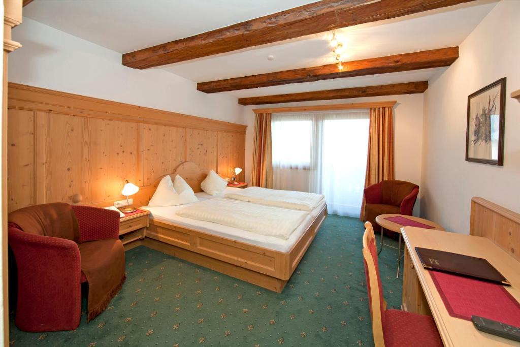 Hotel Hubertus Mit Erlebnislandgasthof Reitherwirt Kitzbuhel Phòng bức ảnh
