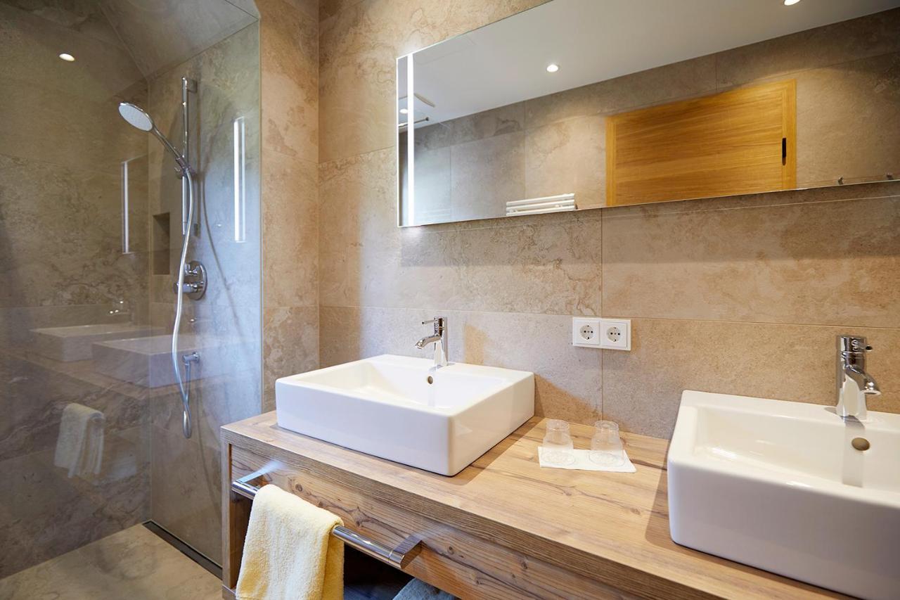 Hotel Hubertus Mit Erlebnislandgasthof Reitherwirt Kitzbuhel Ngoại thất bức ảnh